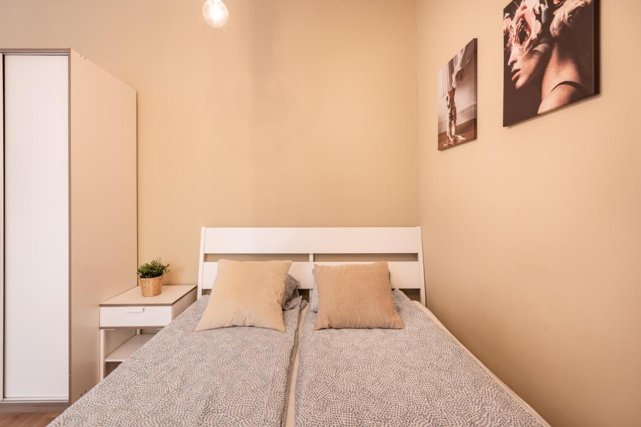 D71 Superior Apartments, Best Location, By Bqa 부다페스트 외부 사진